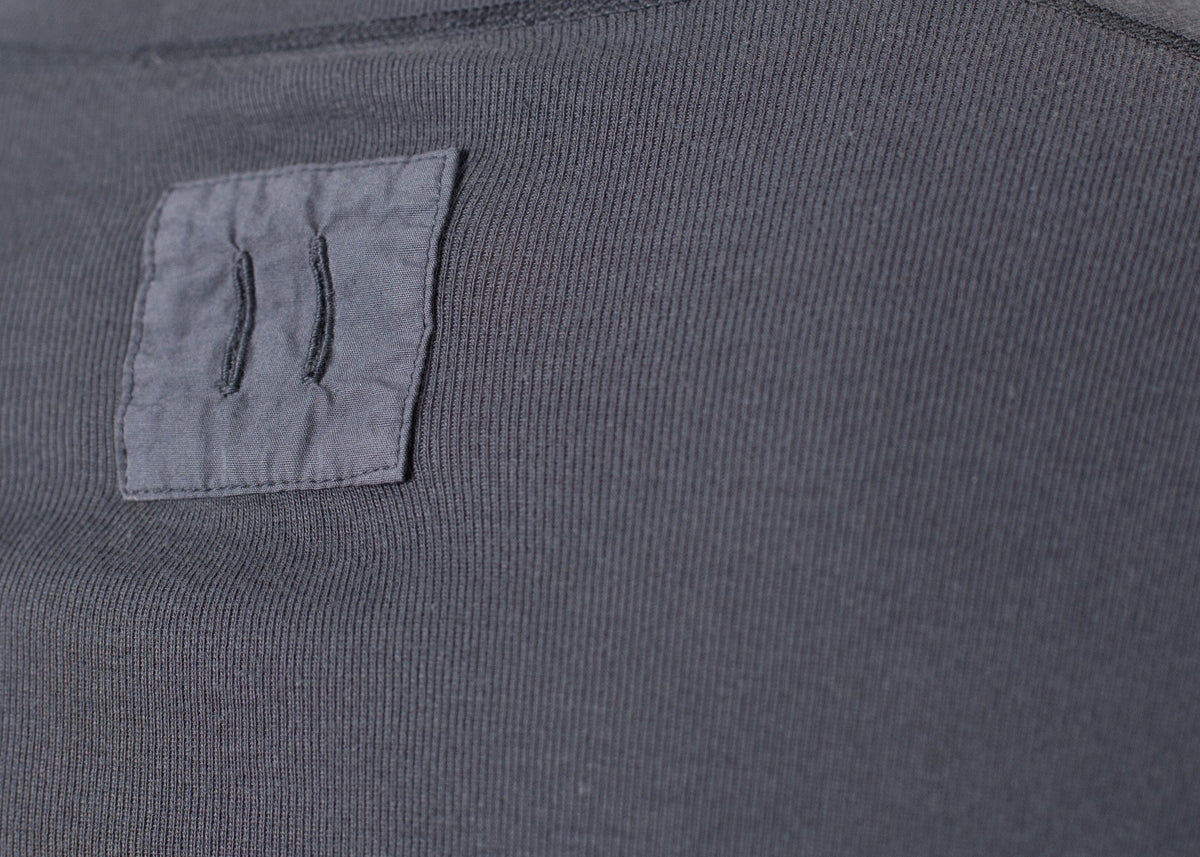 חולצת פצלי שני ב-Slate